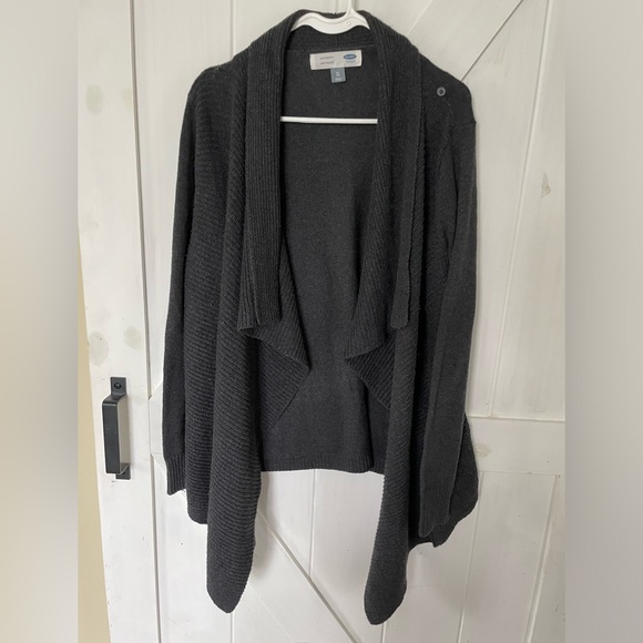 Old Navy Sweaters - Old navy, maternity, charcoal gray, sweater. XL. Great over dress, summer night